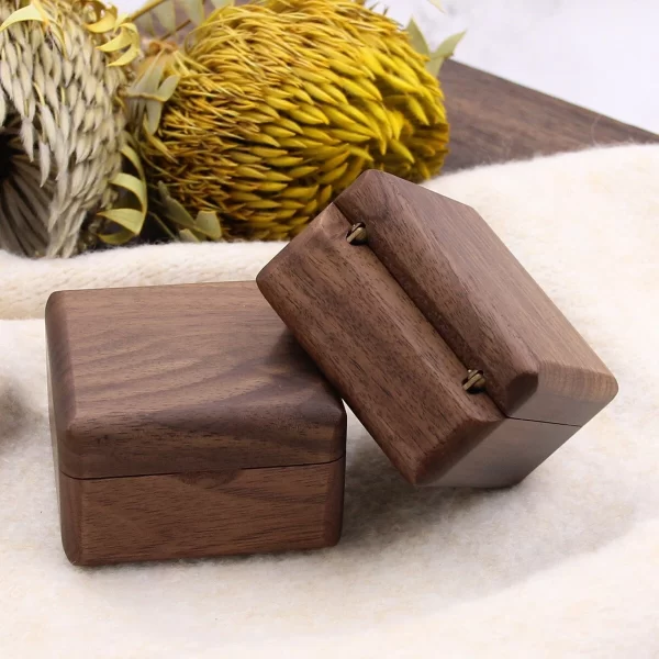 戒指盒9 (5) Handcrafted Flat Walnut Wood Double Ring Box with Magnetic Lid for Proposal & Wedding