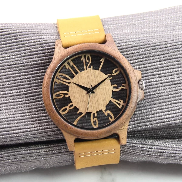 胡桃镂空真皮木制手表 (1) Handcrafted Men's Natural Wood Watch - Unique Quartz Wristwatch Gift for Him