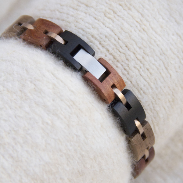 产品图4 Multi-Wood Beaded Stainless Steel Bracelet for Couples