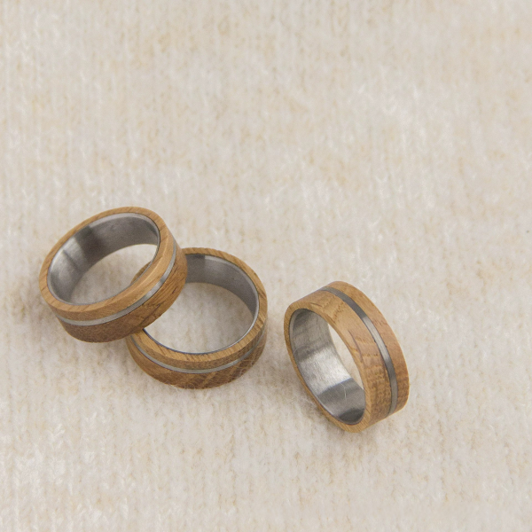 戒指11-2 8mm Silver Tungsten Ring with Authentic Whiskey Barrel Wood Inlay