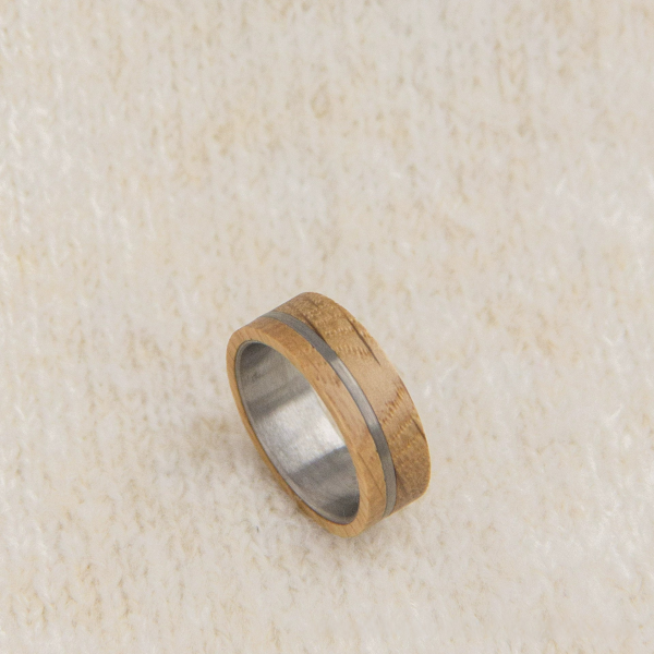 戒指11-3 8mm Silver Tungsten Ring with Authentic Whiskey Barrel Wood Inlay