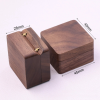 收纳盒1-2 Handcrafted Square Solid Walnut Wood Guitar Pick Box - Holds Up to 4 Picks