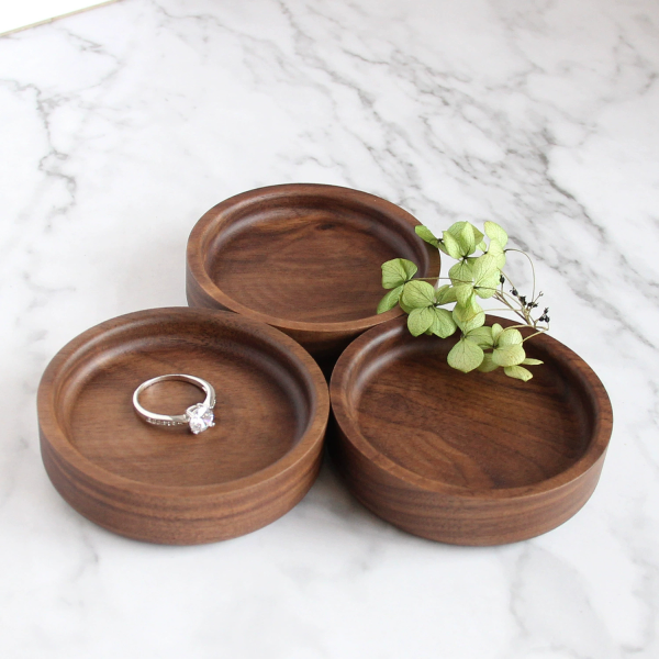 首饰盒3 (2) Handcrafted Solid Walnut Wood Jewelry & Ring Dish - Round, Square & Heart Shapes